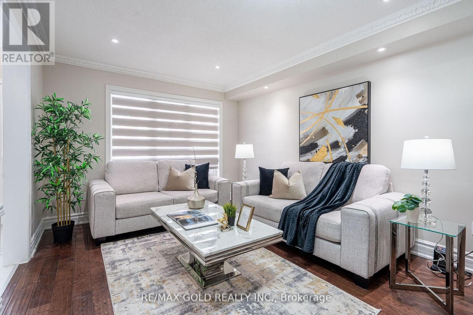 Property Photo:  10 Leopard Gate  ON L6R 2E5 