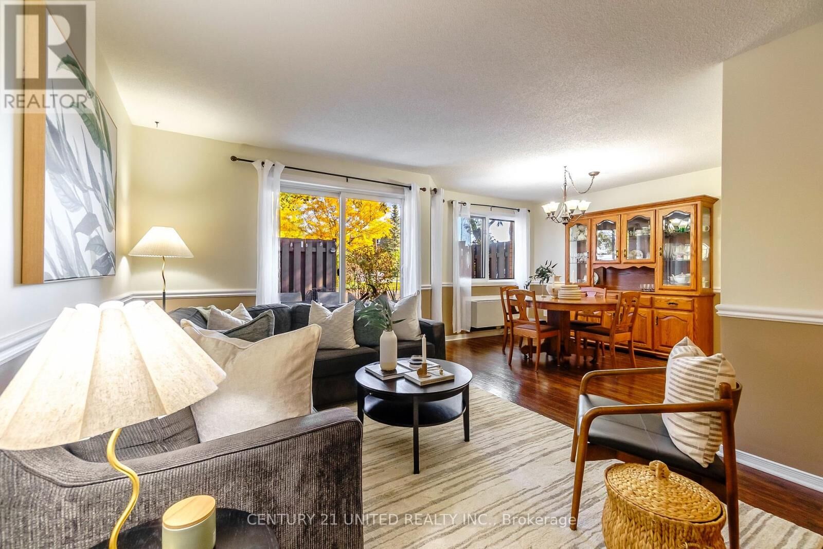 Property Photo:  36 Champlain Crescent 15  ON K9L 1T1 