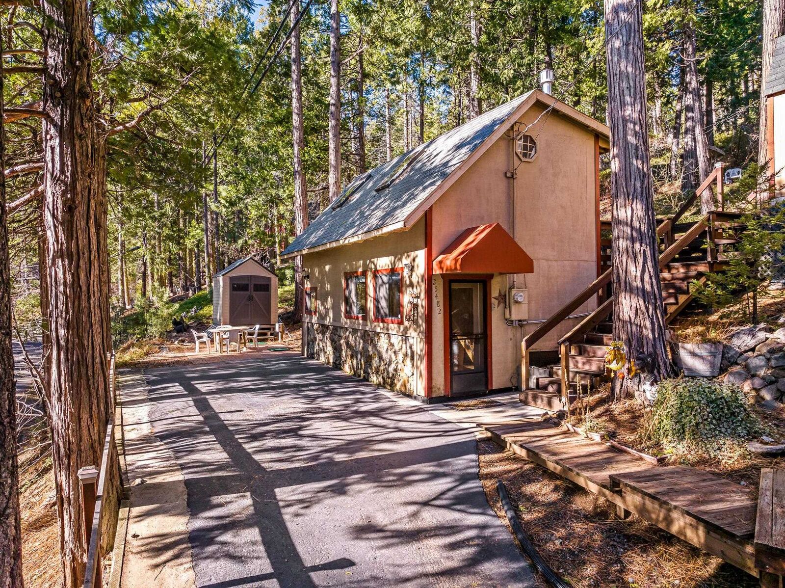 Property Photo:  25482 Rebekah Rd  CA 95335 