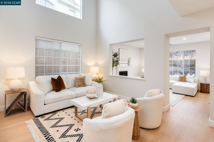 Property Photo:  170 Shadowhill Cir  CA 94583 