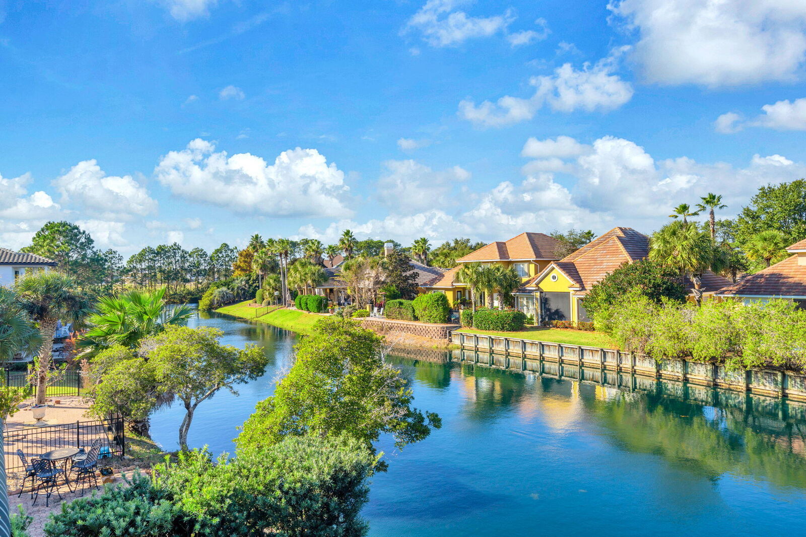 Property Photo:  276 Calusa Boulevard  FL 32541 