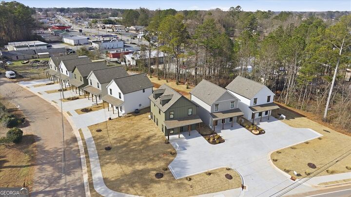 Property Photo:  103 Carroll Circle  GA 30117 