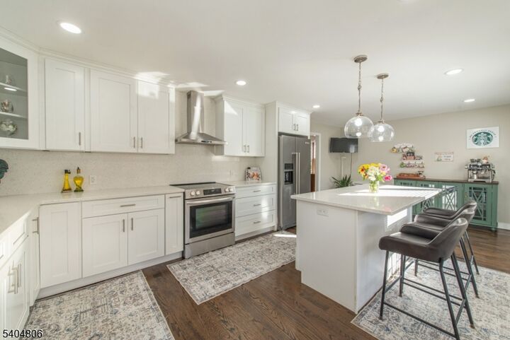 Property Photo:  125 Mount Pleasant Ave  NJ 07936 