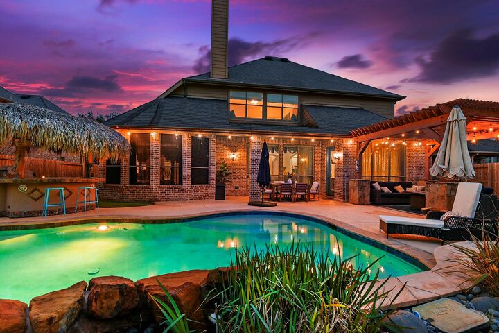 Property Photo:  2822 Snow Finch Court  TX 77494 