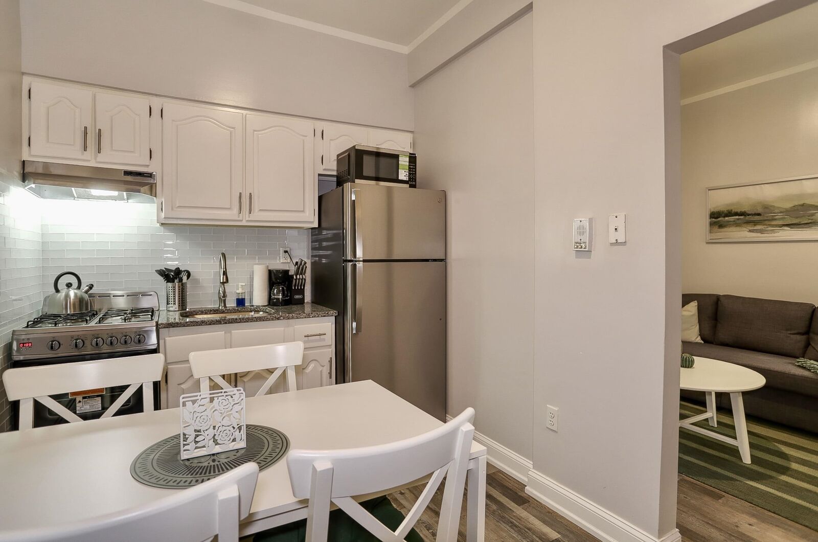 Property Photo:  208 48th St 27  NJ 07087 