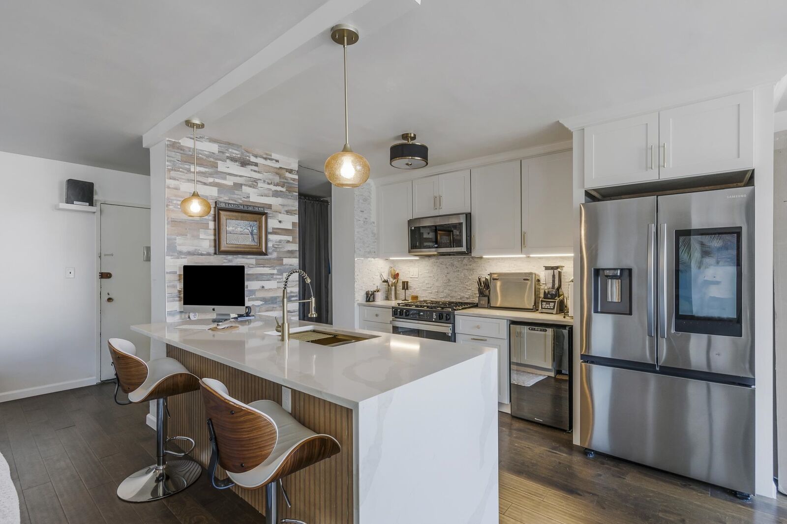 Property Photo: 9060 Palisade Ave 710 NJ 07047