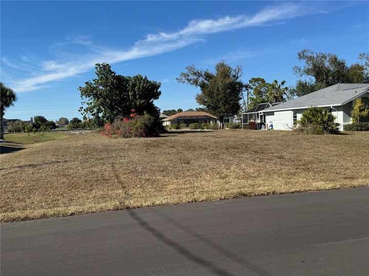 Property Photo:  270 Broadmoor Lane  FL 33947 