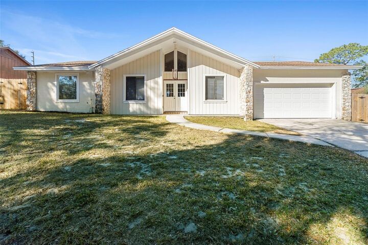 Property Photo:  4044 Rose Petal Lane  FL 32808 