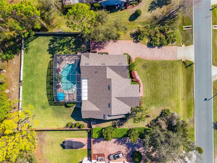 Property Photo:  6433 Shoreline Drive  FL 34771 