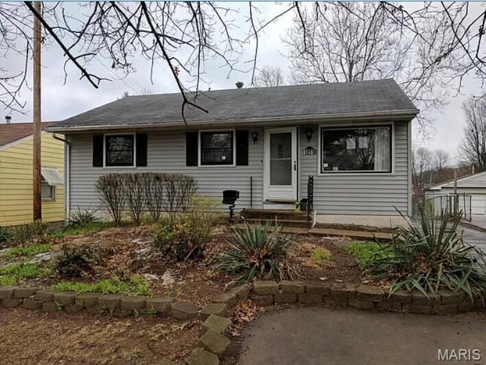 Property Photo: 10518 Braemar Drive MO 63137