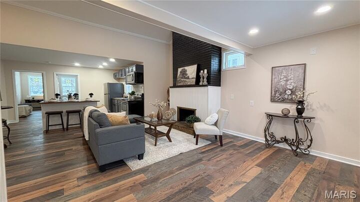 Property Photo:  6034 Elizabeth Avenue  MO 63139 