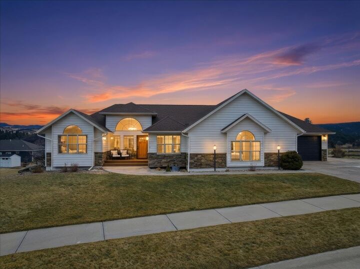 Property Photo:  1711 Branding Iron Drive  SD 57783 