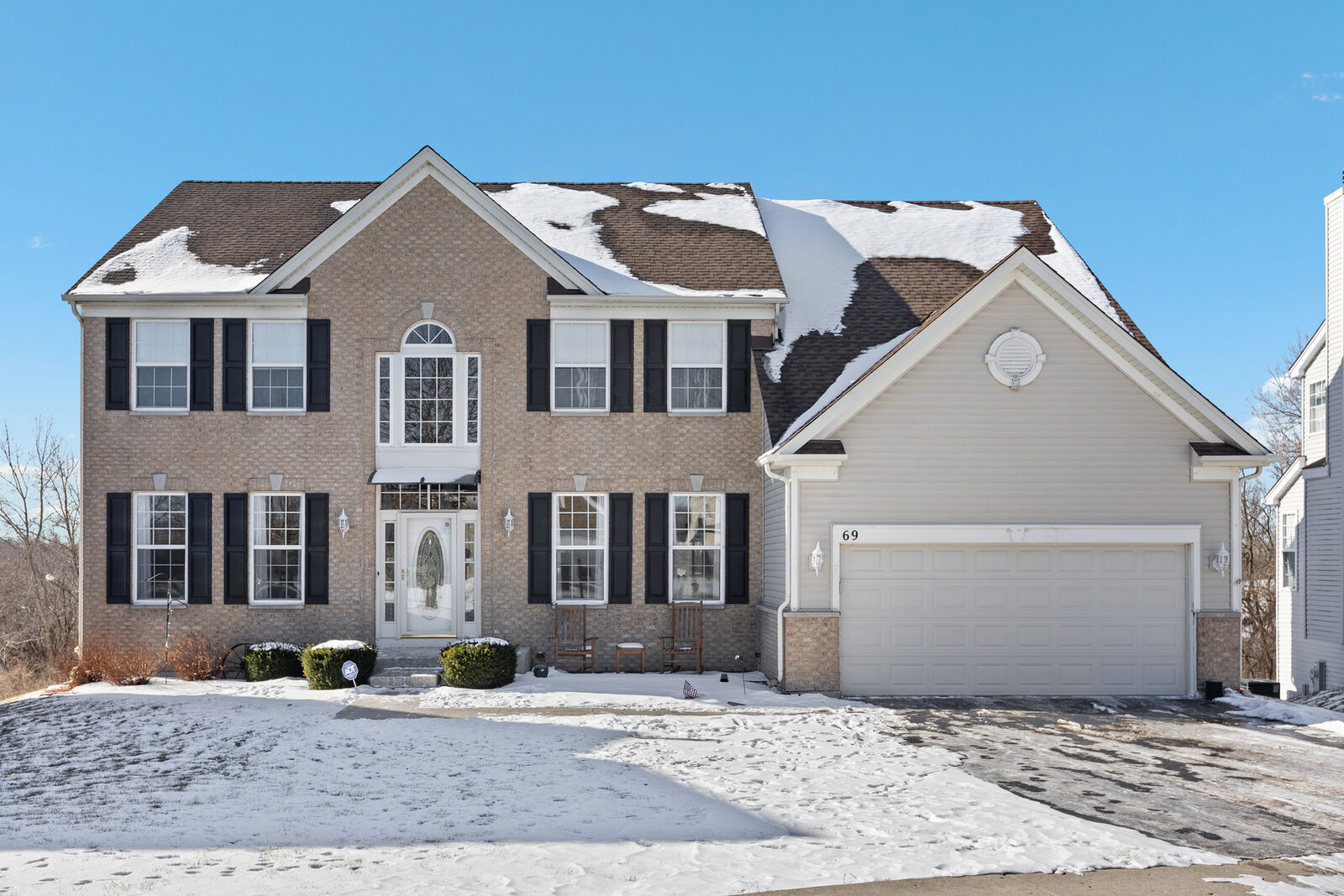 Property Photo:  69 Telluride Court  IL 60136 