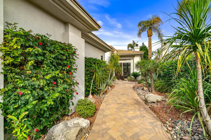 Property Photo:  936 Mesa Grande Drive  CA 92211 