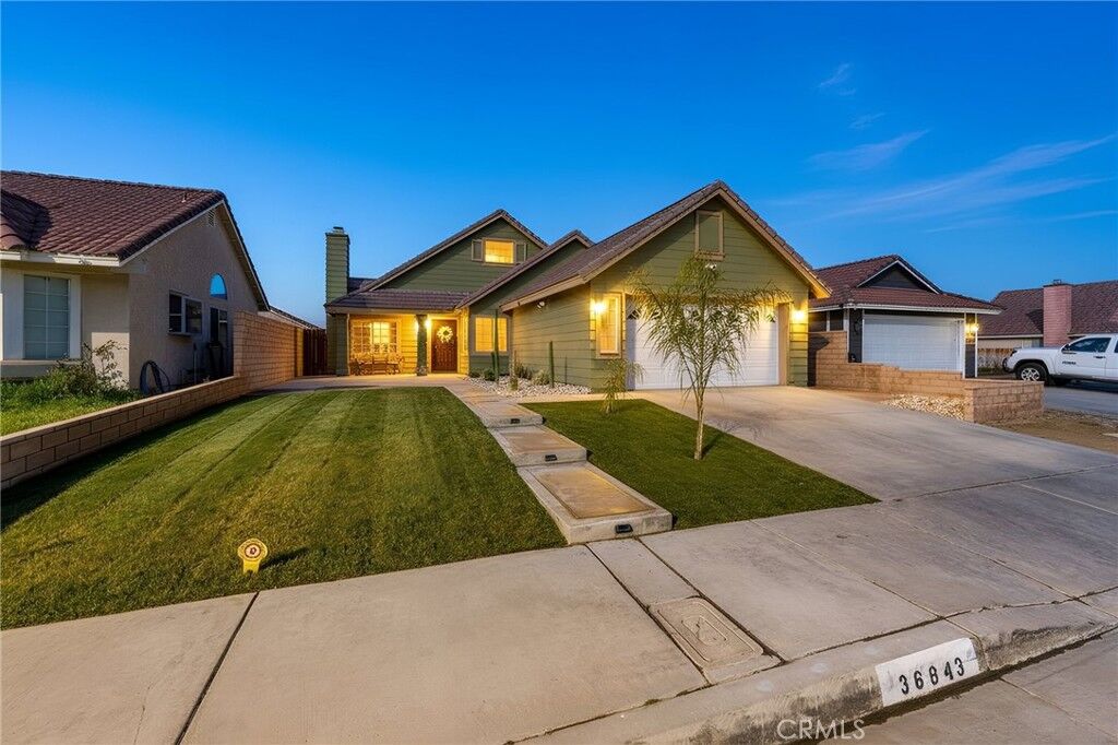 Property Photo: 36843 Hillcrest CA 93552