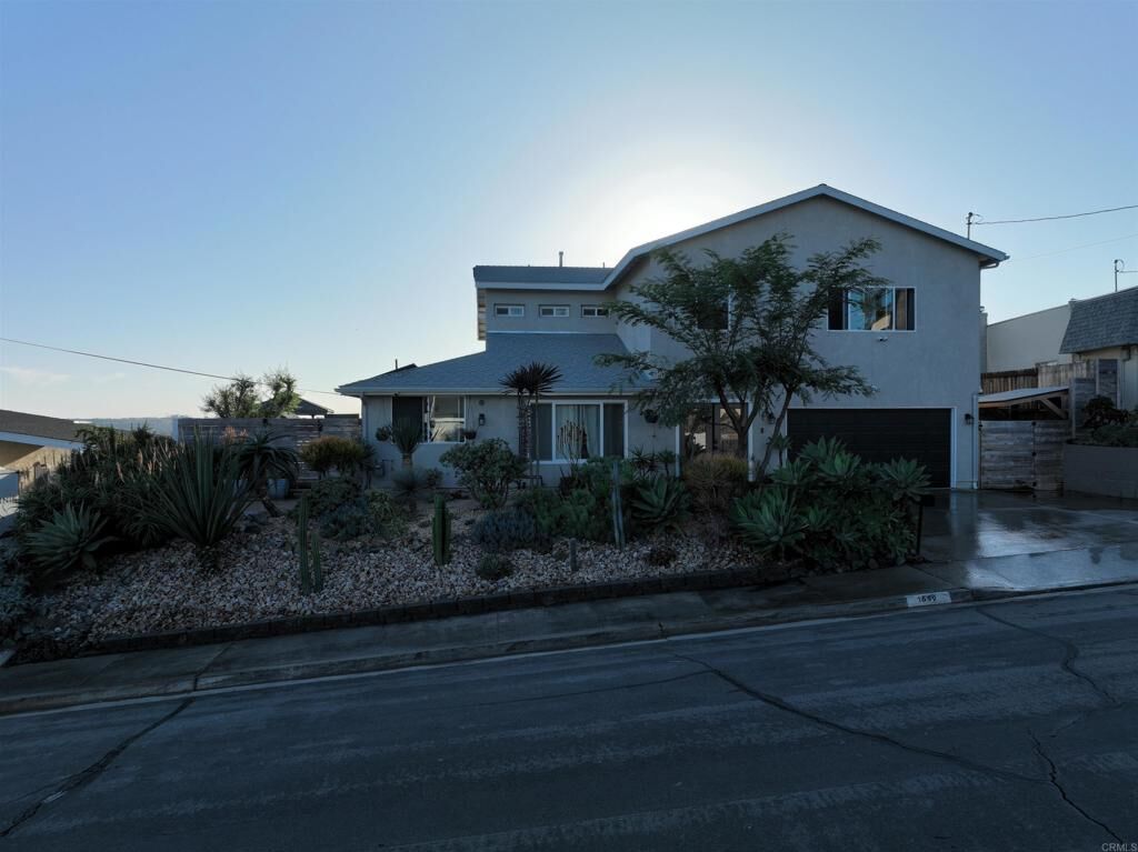 Property Photo:  1659 Curry Comb Drive  CA 92069 