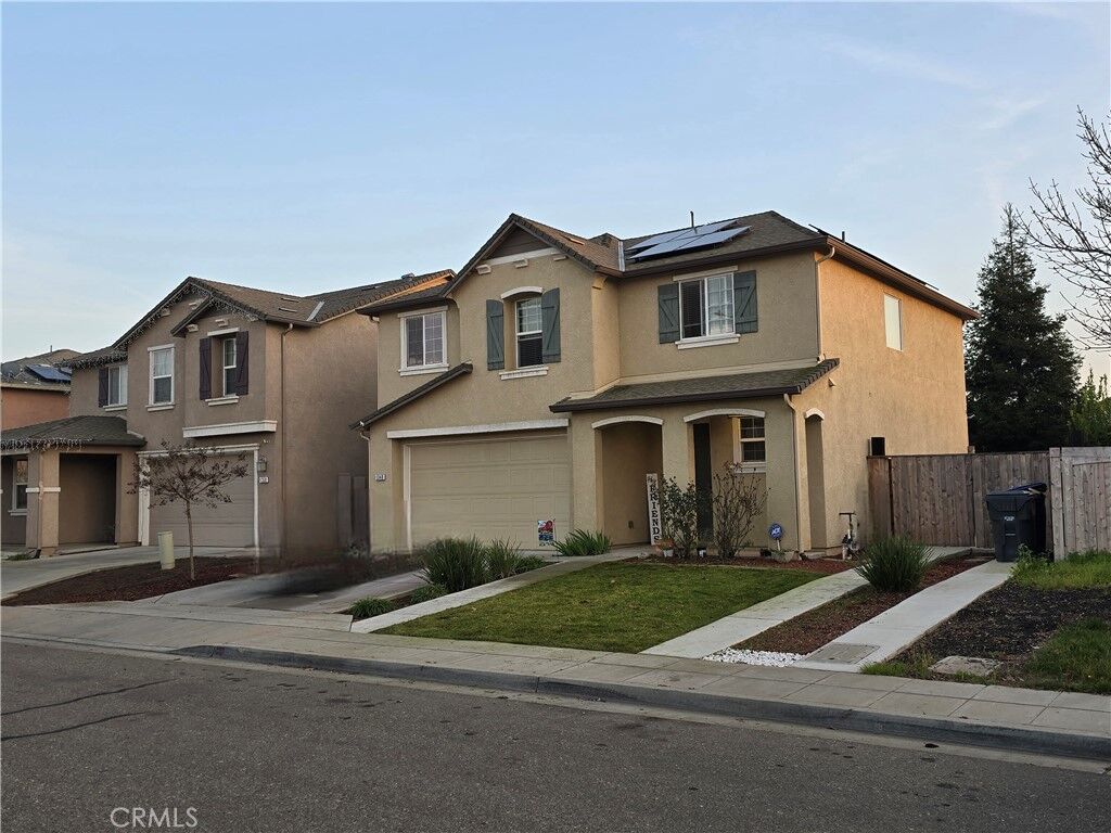 Property Photo:  1348 Apple Court  CA 93638 