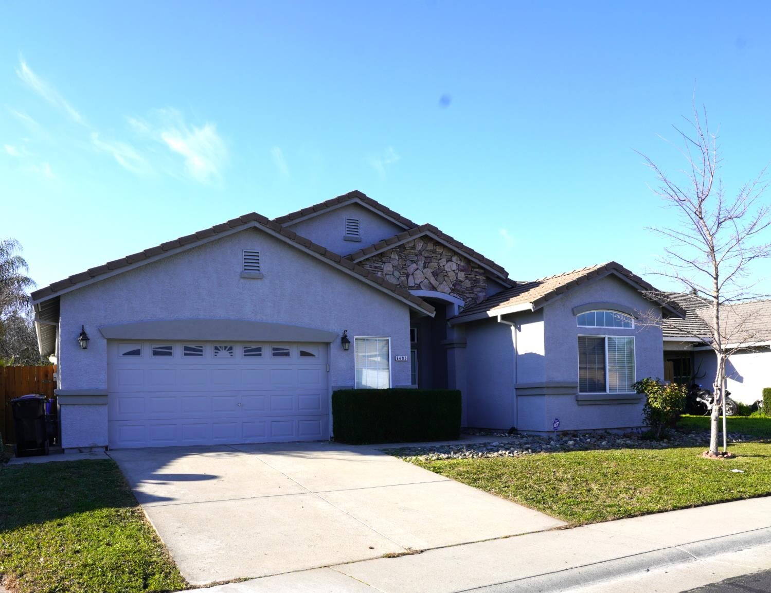 Property Photo:  8495 Zinnia Way  CA 95624 
