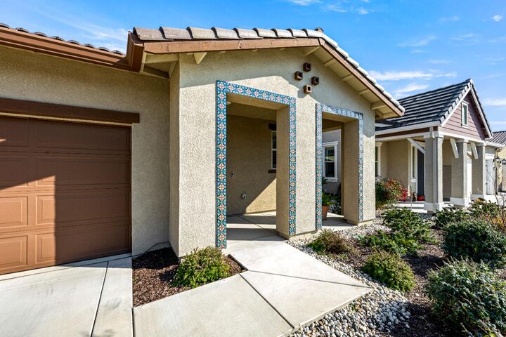 Property Photo:  8798 Cerro Vista Drive  CA 95762 