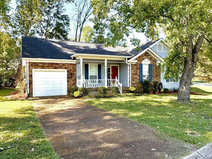 Property Photo:  101 Heathcote Ct  TN 37072 