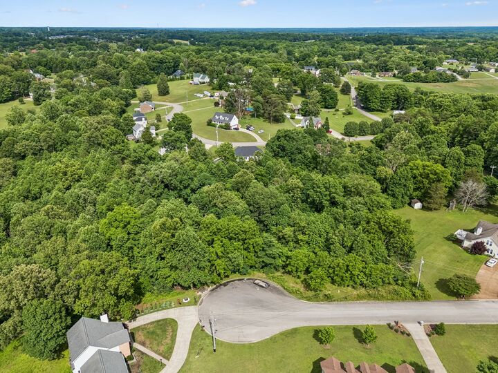 Property Photo: 0 Rustling Oaks Ct TN 37146
