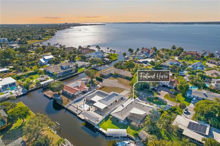 Property Photo:  6807 Azalea Lane  FL 33919 