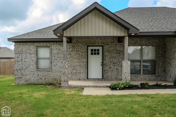 Property Photo:  609 Lanes Way  AR 72442 