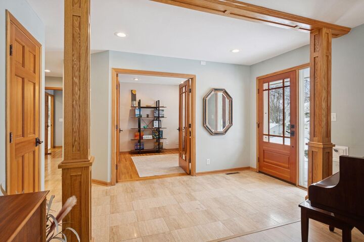 Property Photo: 5501 Park Place MN 55424