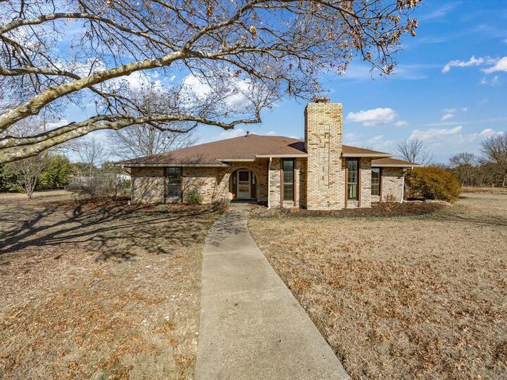 Photo de la propriété:  205 Rock Springs Court  TX 75165 