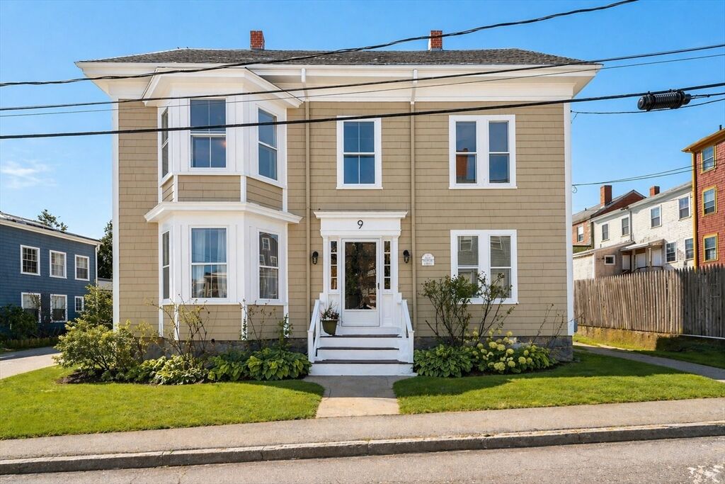 Property Photo:  9 Darling Street  MA 01945 