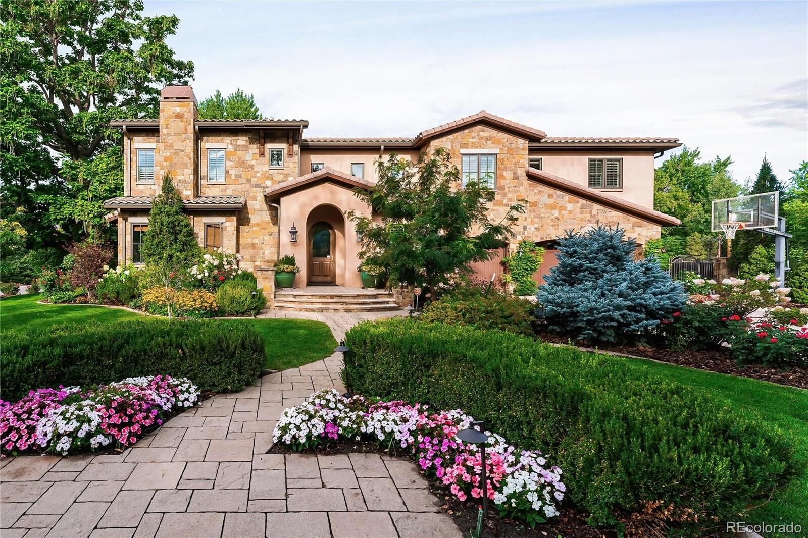 Property Photo:  101 Jersey Street  CO 80220 