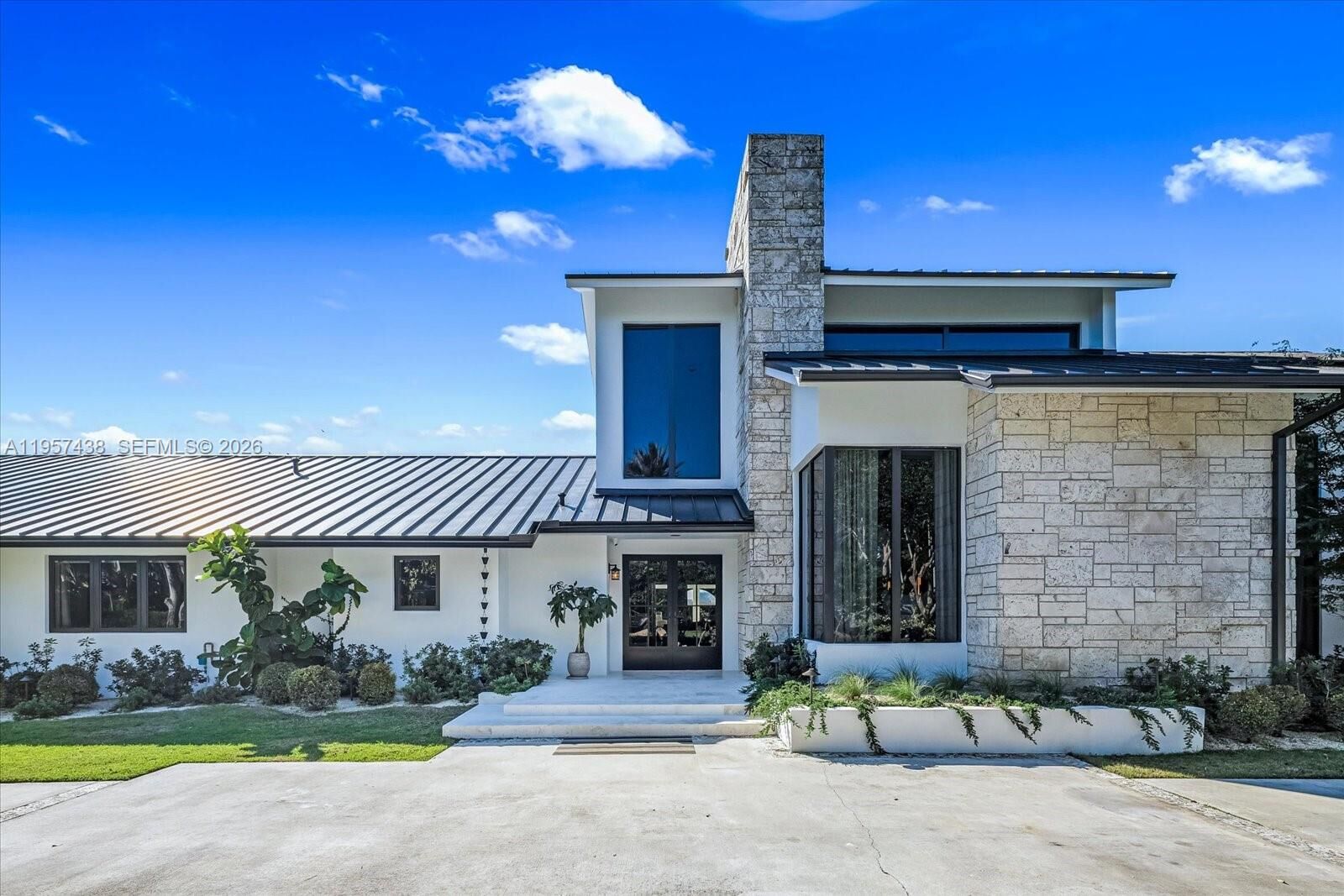 Property Photo:  5902 SW 105th St  FL 33156 