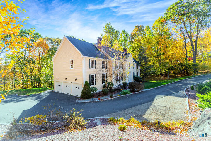 Property Photo:  40 Magellan Lane  CT 06612 