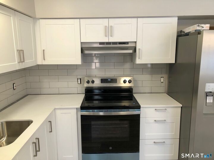 Property Photo: 274 Platt Street CT 06606