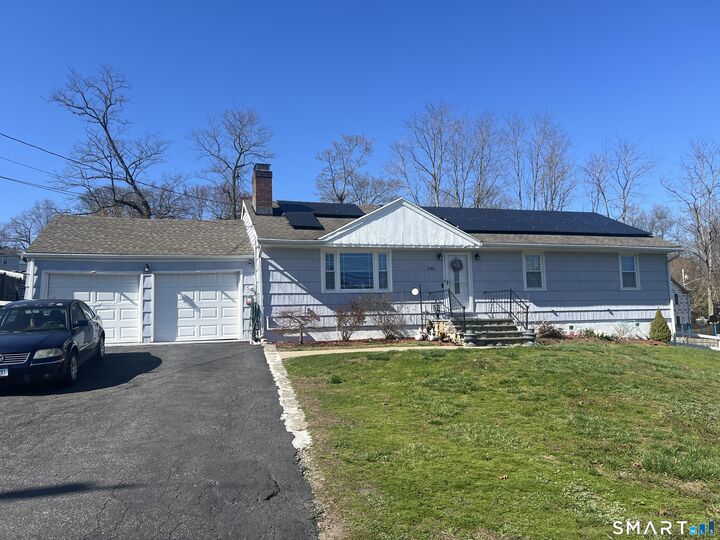 Property Photo:  240 Valley Avenue  CT 06606 