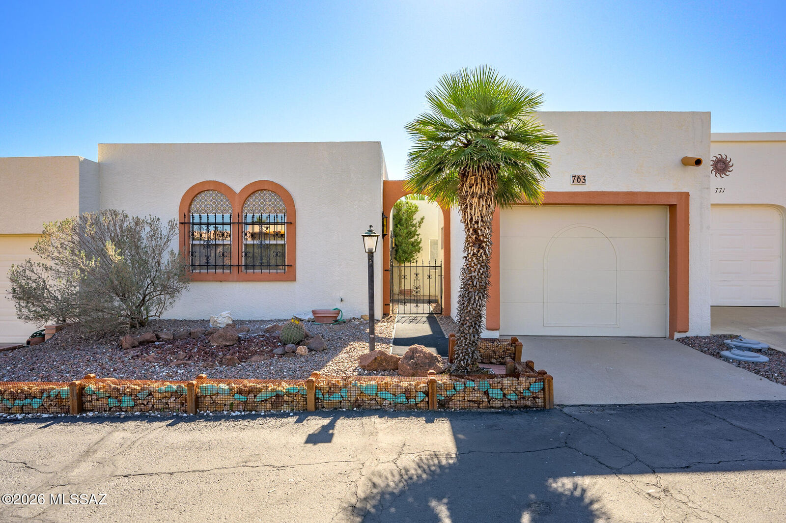 Property Photo:  763 W Bella Vista Drive  AZ 85614 