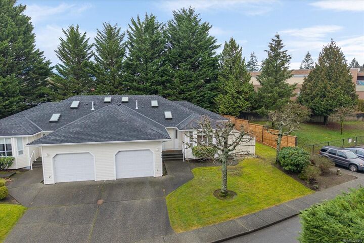 Property Photo: 5994 Cedar Grove Dr BC V9T 6G1