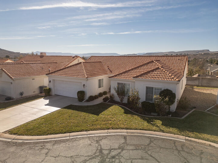 Property Photo:  39 N Valley View Dr #56  UT 84770 