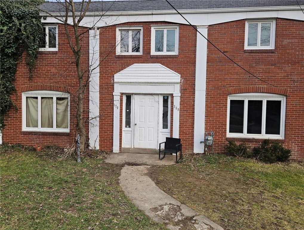 Property Photo:  368 Anawanda  PA 15228 