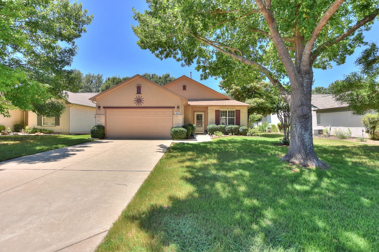 Property Photo:  508 Texas Drive  TX 78633 