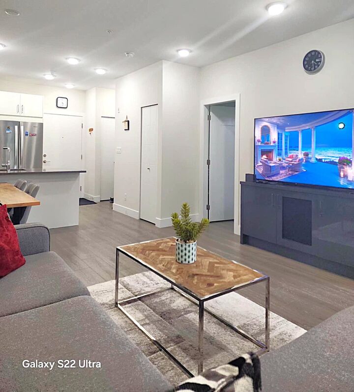 15351 101 Avenue 409 — photo 1