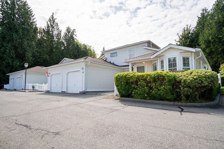 Property Photo: 6537 138 Street 37 BC V3W 0C4