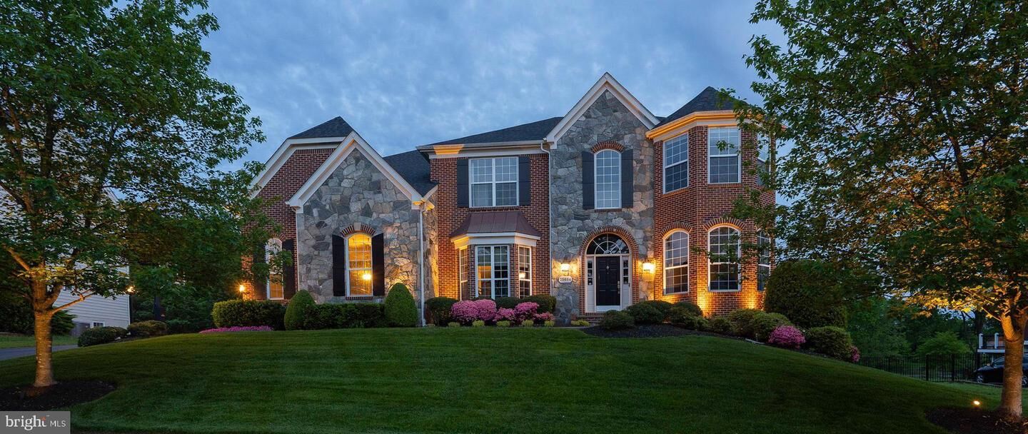 Property Photo:  25604 Twelve Cedars Court  VA 20152 