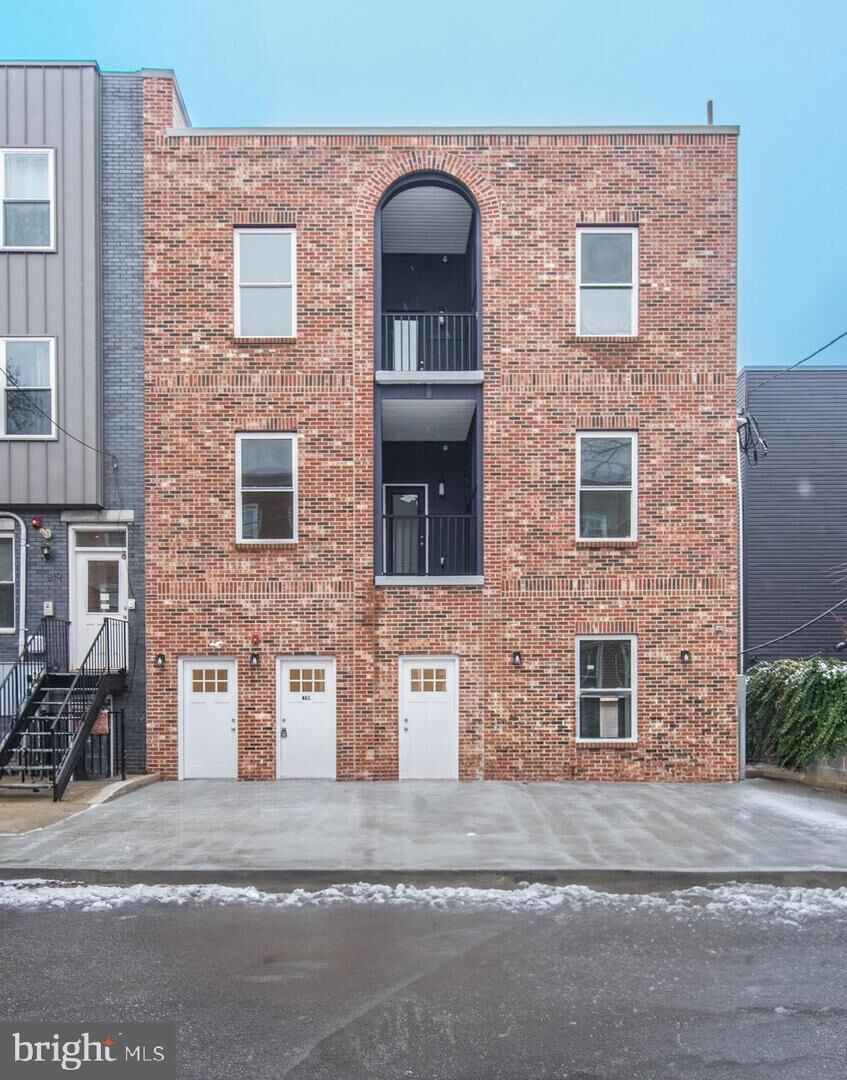 Property Photo:  315 N Preston Street 201  PA 19104 