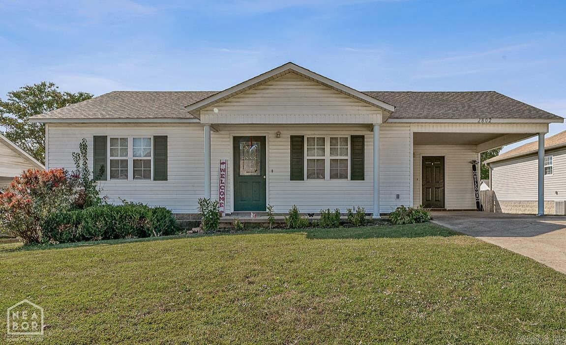 Property Photo: 2802 N 4th Street AR 72450
