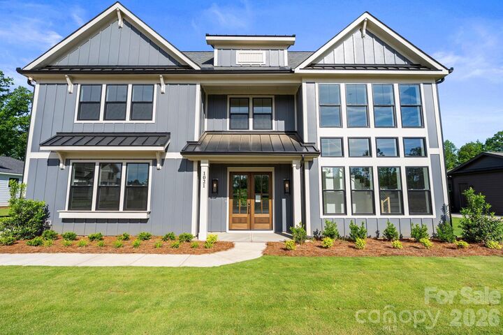 Property Photo: 1021 Courtney Lane 17 NC 28173