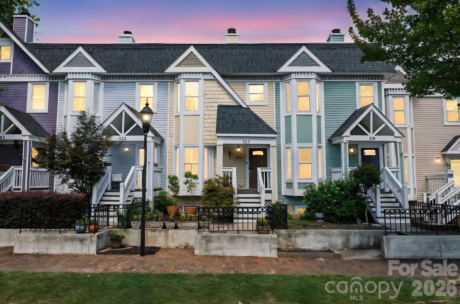 Property Photo:  320 W 10th Street  NC 28202 