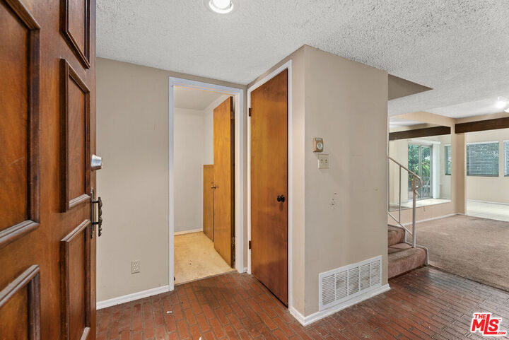 Property Photo:  19 Palmento Way  CA 92612 