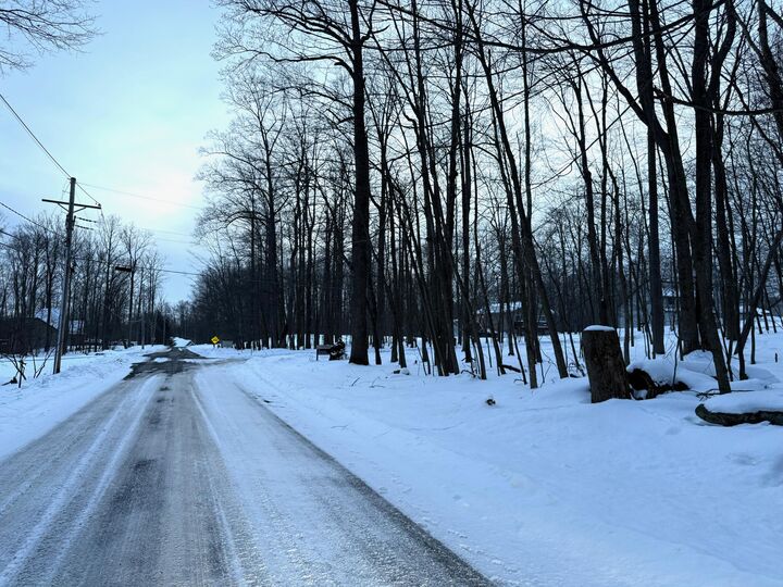 Property Photo:  17 Six Shillings Rd  PA 15801 