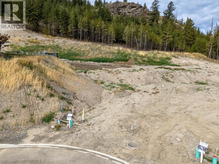 Property Photo:  1158 Crestwood Drive  BC V2H 5G8 